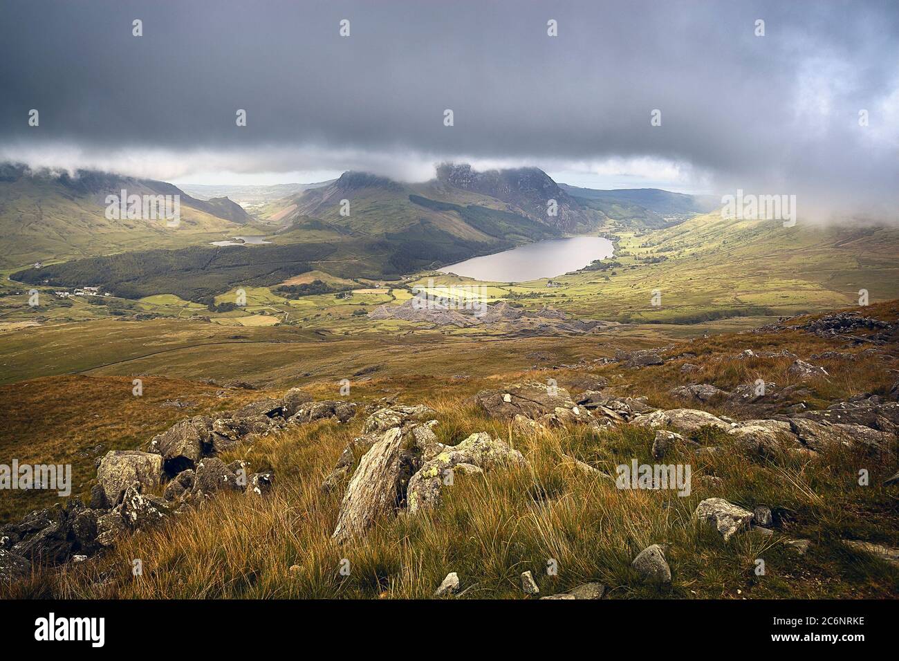 Hermoso paisaje soleado en Snowdonia, Gales, Reino Unido Foto de stock