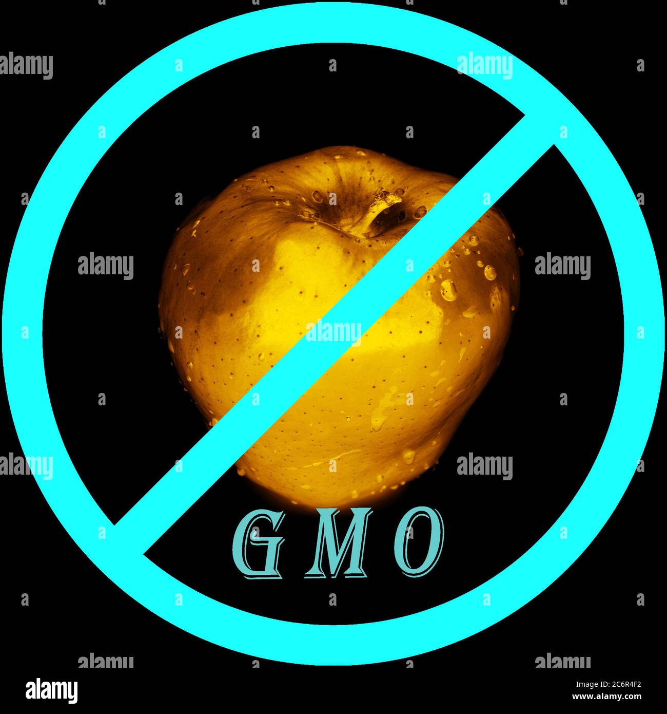 Detener la muestra de alimentos OMG sobre la manzana modificada genéticamente sobre un fondo negro Foto de stock