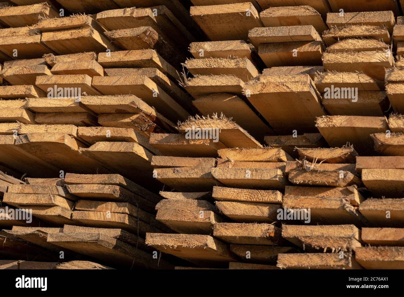 Tablas de madera, madera aserrada, madera industrial, madera aserrada