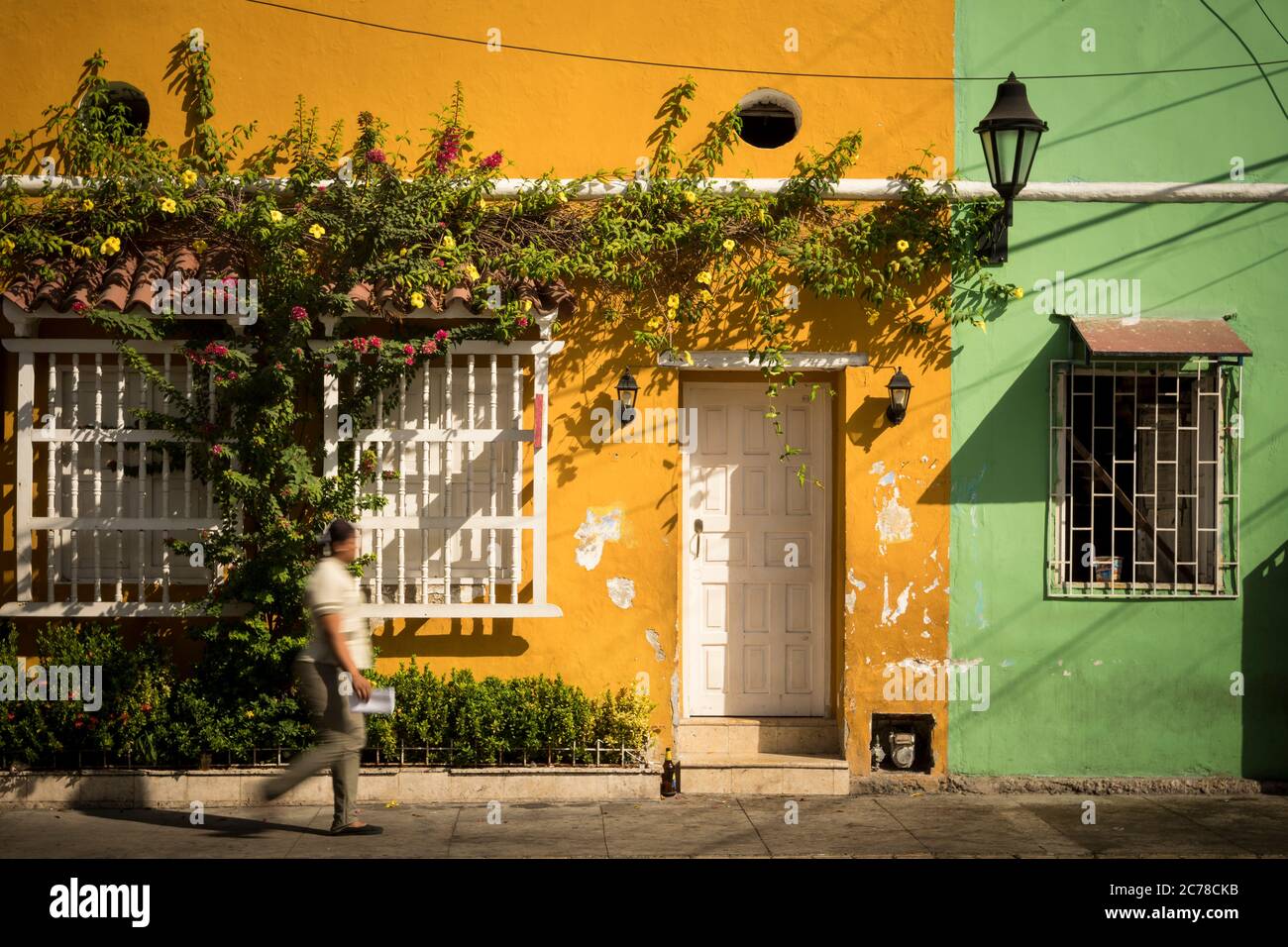 Escena de la Calle, Getsemani Barrio, Cartagena, Departamento Bolívar, Colombia, América del Sur Foto de stock