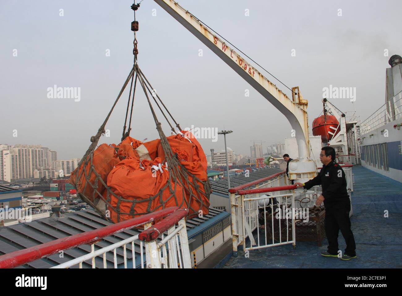 Servicio de mensajería diplomática fotografías e imágenes de alta  resolución - Alamy