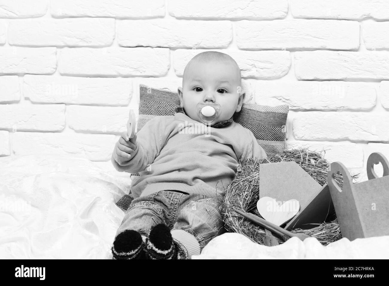 Almohada O Almohada Pequeña Para Bebé Sobre Un Fondo Fotos