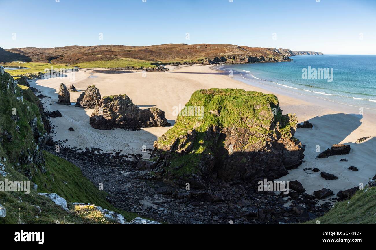 Vista panorámica de la playa de Garry (Traigh Ghearadha), Tolsta, Isla de Lewis, Hébridas Exteriores, Escocia Foto de stock