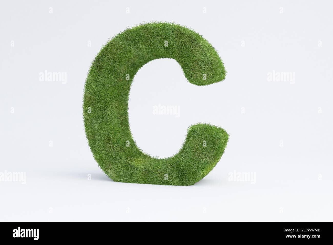 Representación 3d de la hierba verde de la letra C aislado en blanco antecedentes - concepto de educación temprana Foto de stock