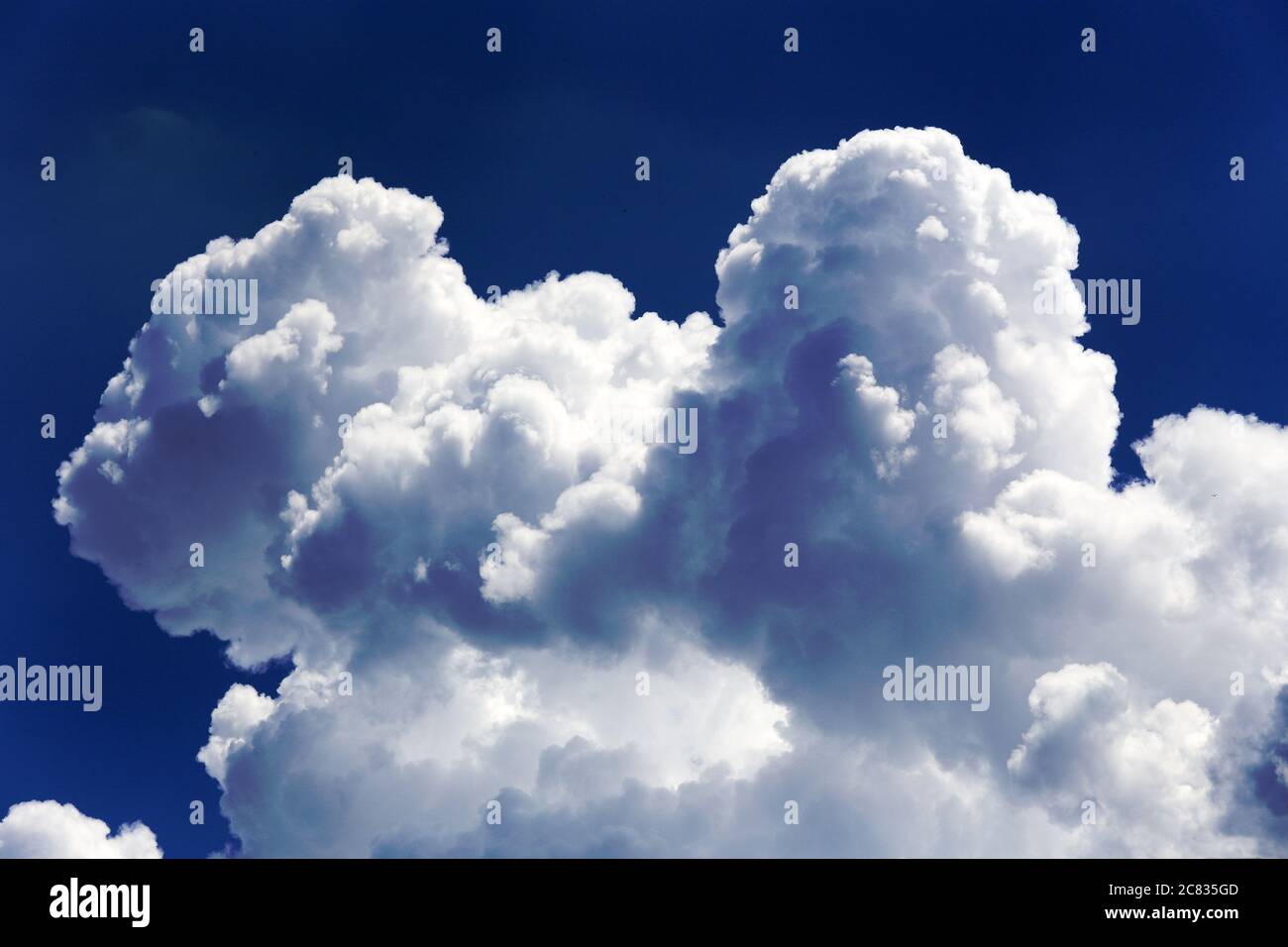 cumulus nubla Long Island Nueva York Foto de stock