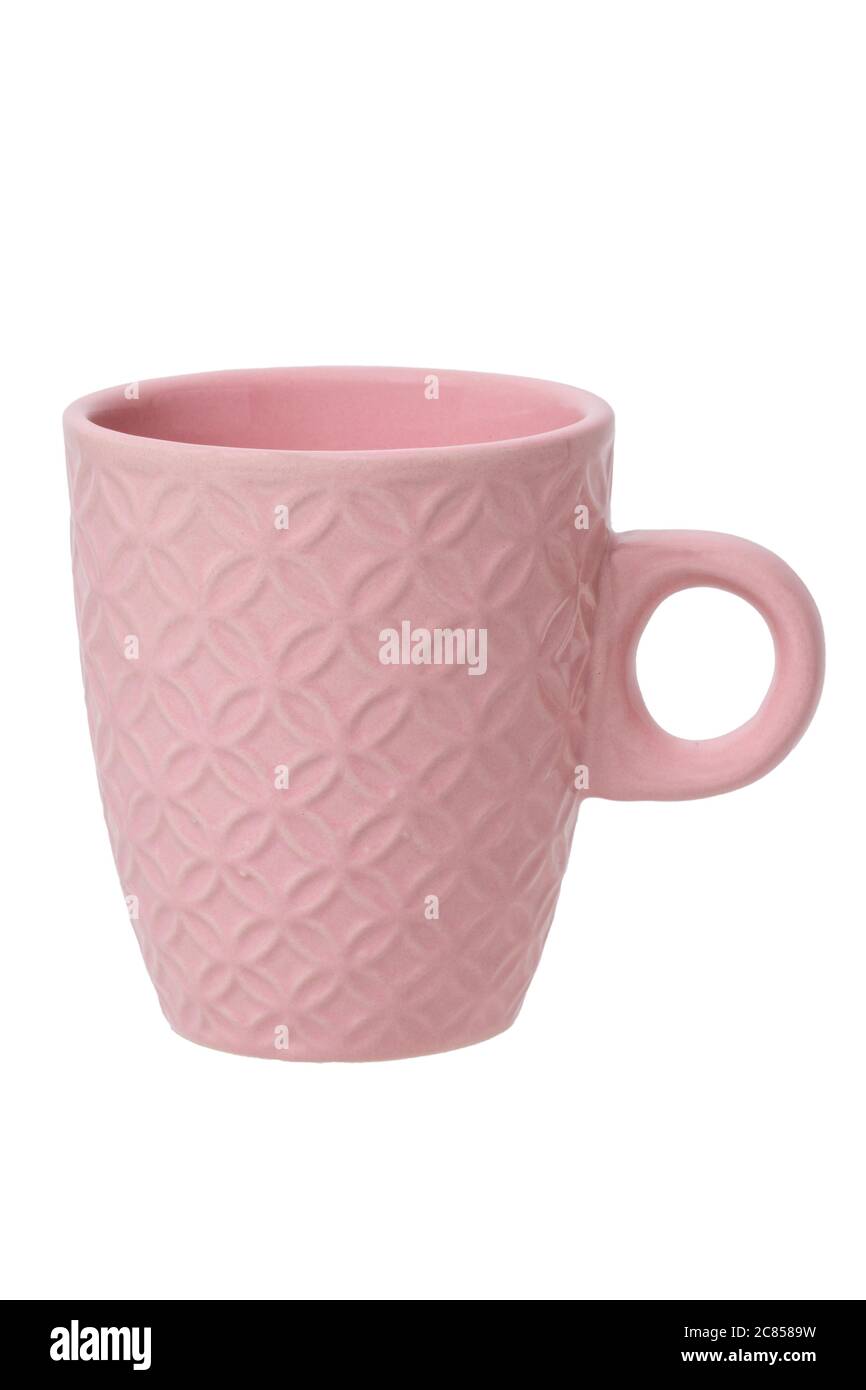 Dos tazas blancas sobre un fondo rosa diseño para el diseño primer plano