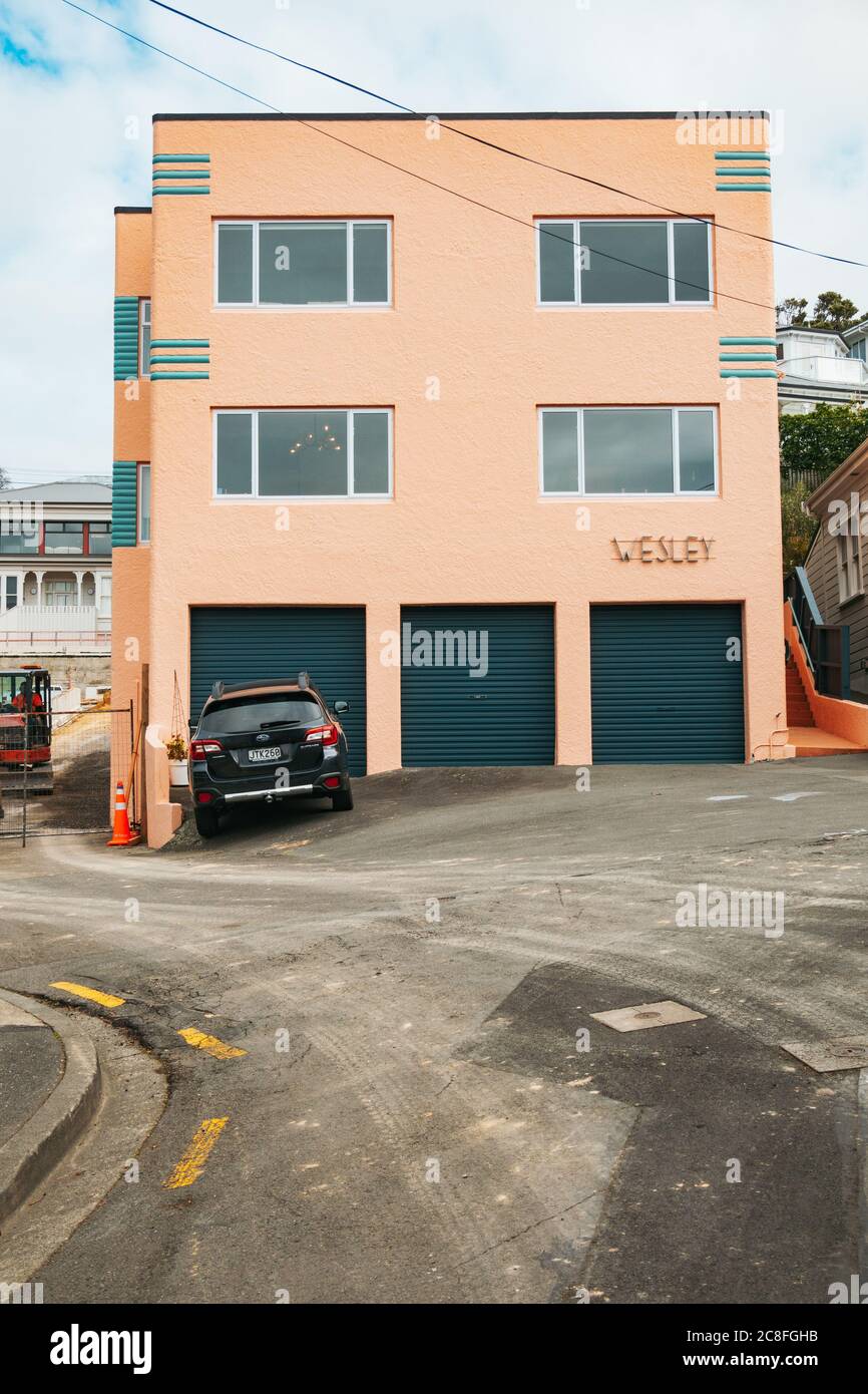 Wesley, un edificio de apartamentos art decó de los años 30 en Wesley Road en Wellington, Nueva Zelanda Foto de stock
