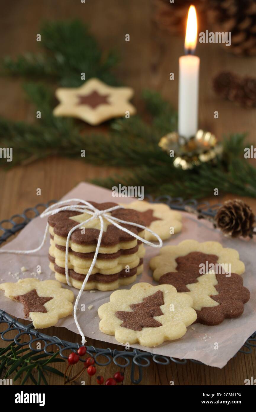 galletas blanco negro panadería de navidad Foto de stock