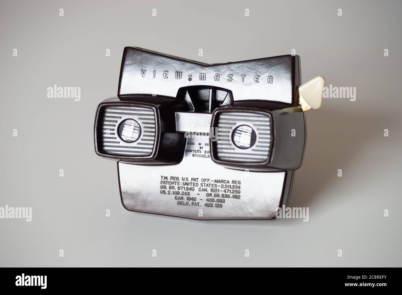 Viewmaster (o View-Master) modelo E bakelite 3D película de diapositivas carrete de la década de 1950/60 Foto de stock