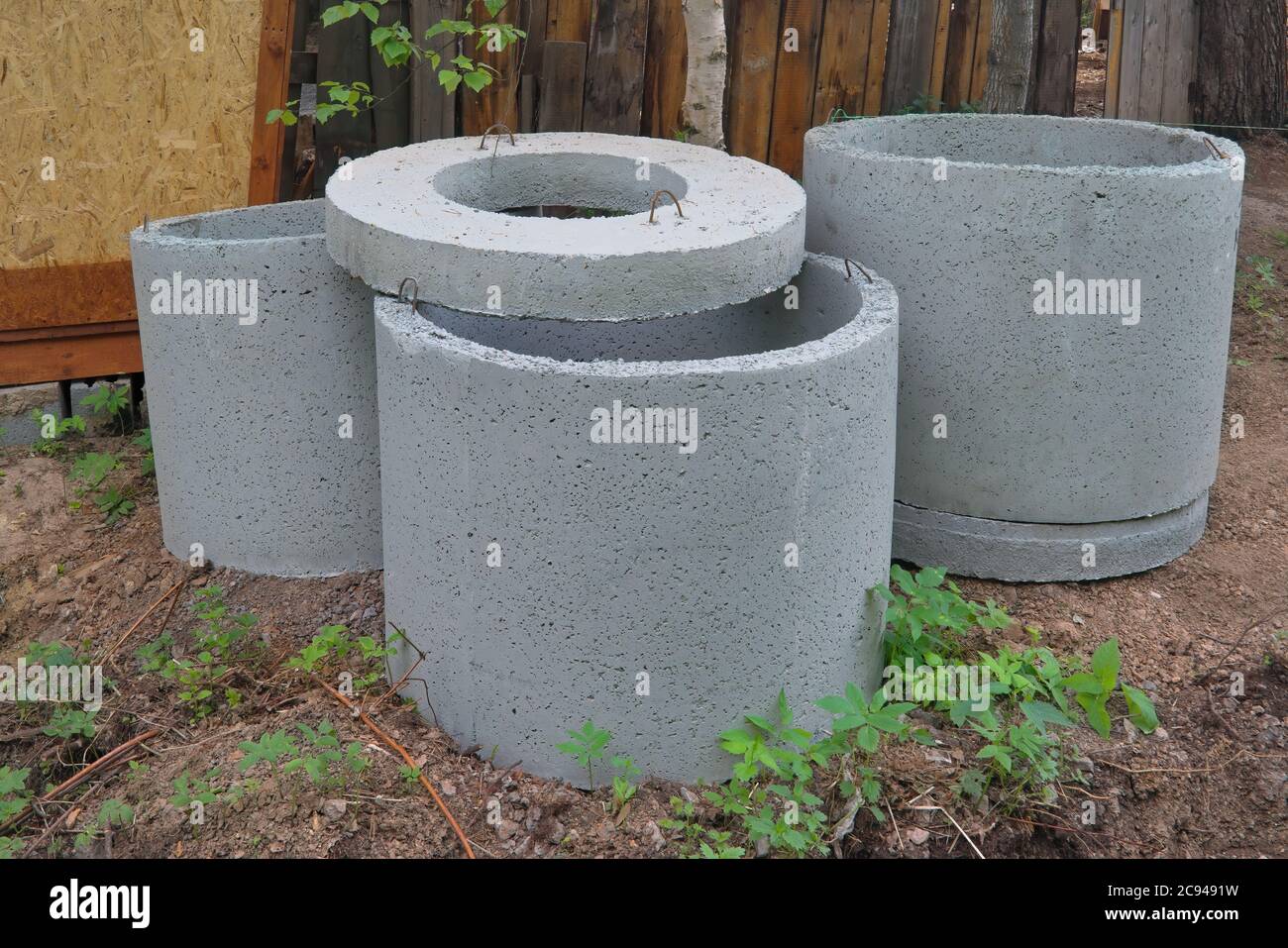 Anillos de concreto fotografías e imágenes de alta resolución - Alamy