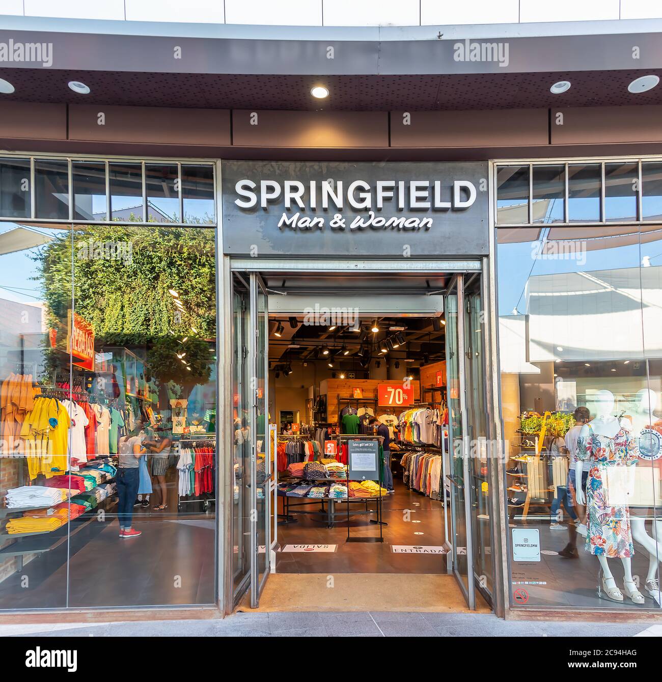 Tienda de springfield fotografías e imágenes de alta resolución - Alamy