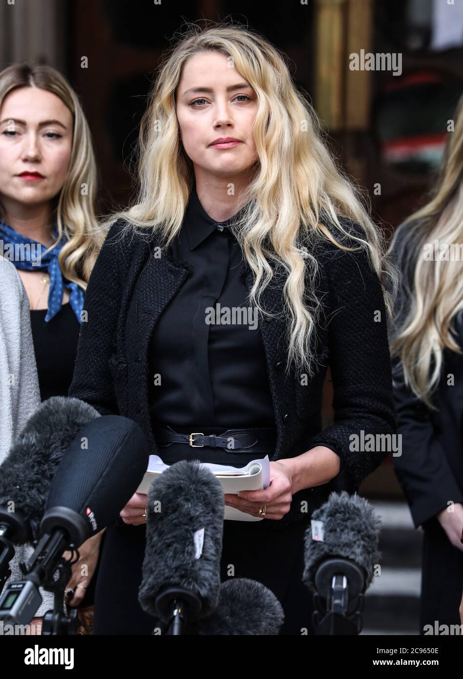 Amber escuchó dar una declaración, día final del caso de Johnny Depp por difamación, los Tribunales reales de Justicia, Londres, Reino Unido, 28 de julio de 2020, Foto de piQtured Foto de stock