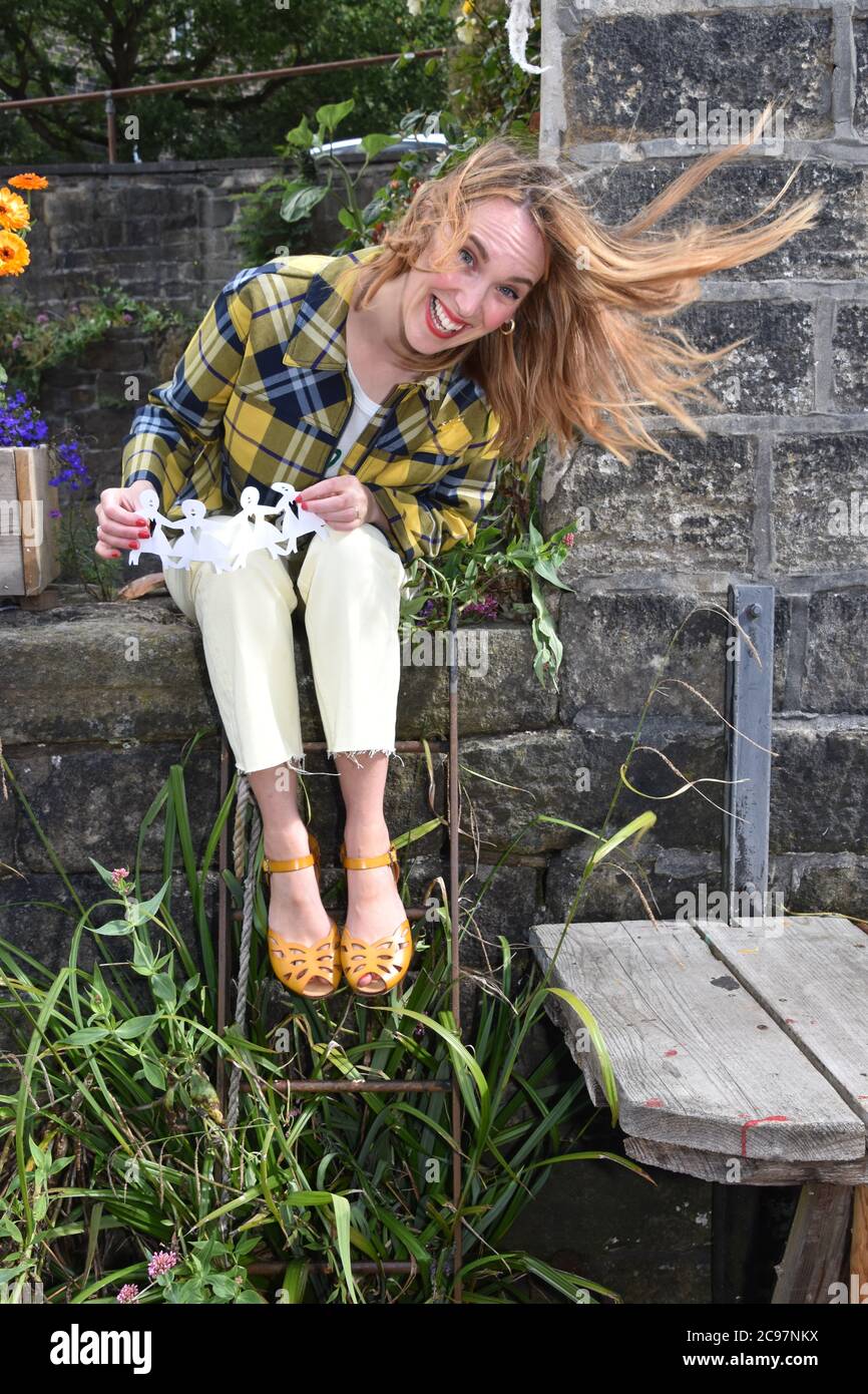 Sandalias Yokono Capri, Mustard Fotografía de stock - Alamy