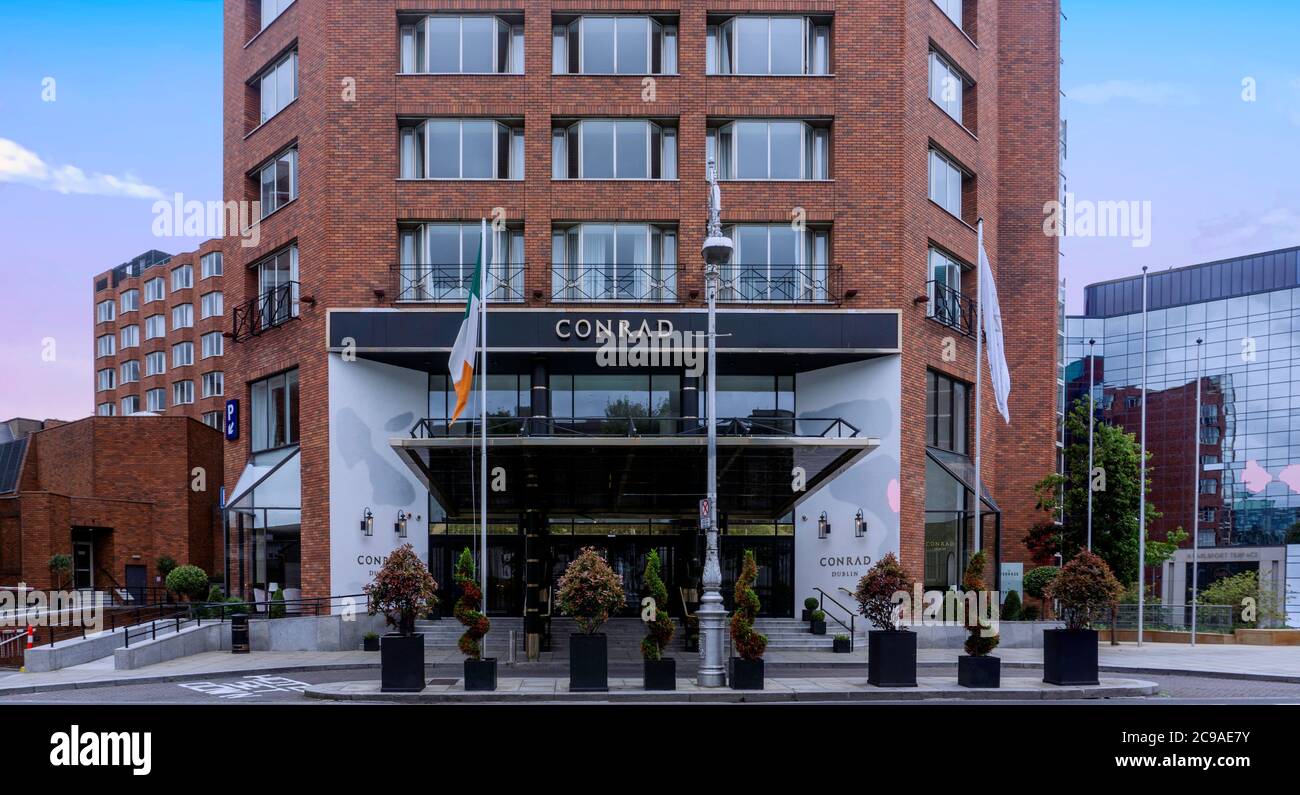 El Conrad Hotel de 5 estrellas en Earlsfort Terrace en Dublín, Irlanda, Foto de stock