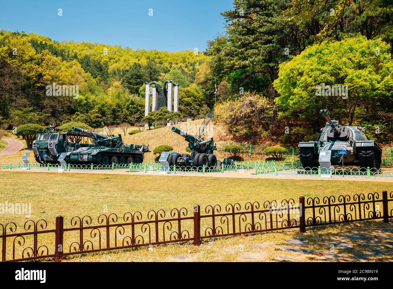 Cheonan, Corea - 28 de abril de 2020 : Parque memorial Taejosan Foto de stock