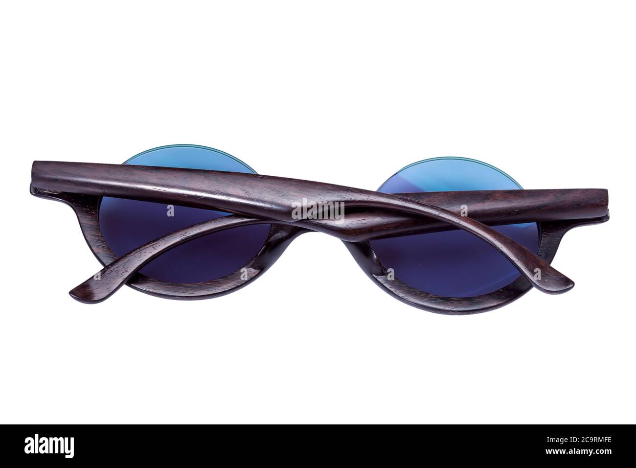 Gafas de sol Hipster con de y cristal azul redondo vista trasera, objeto aislado sobre fondo blanco Fotografía de stock - Alamy