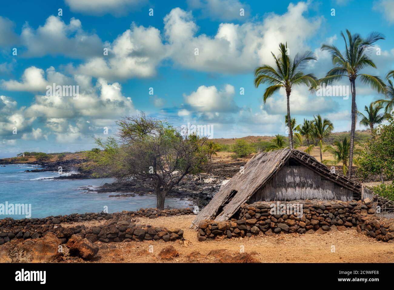 Estructura en el Parque Histórico Estatal Lapakahi, Hawai, la isla grande. Foto de stock