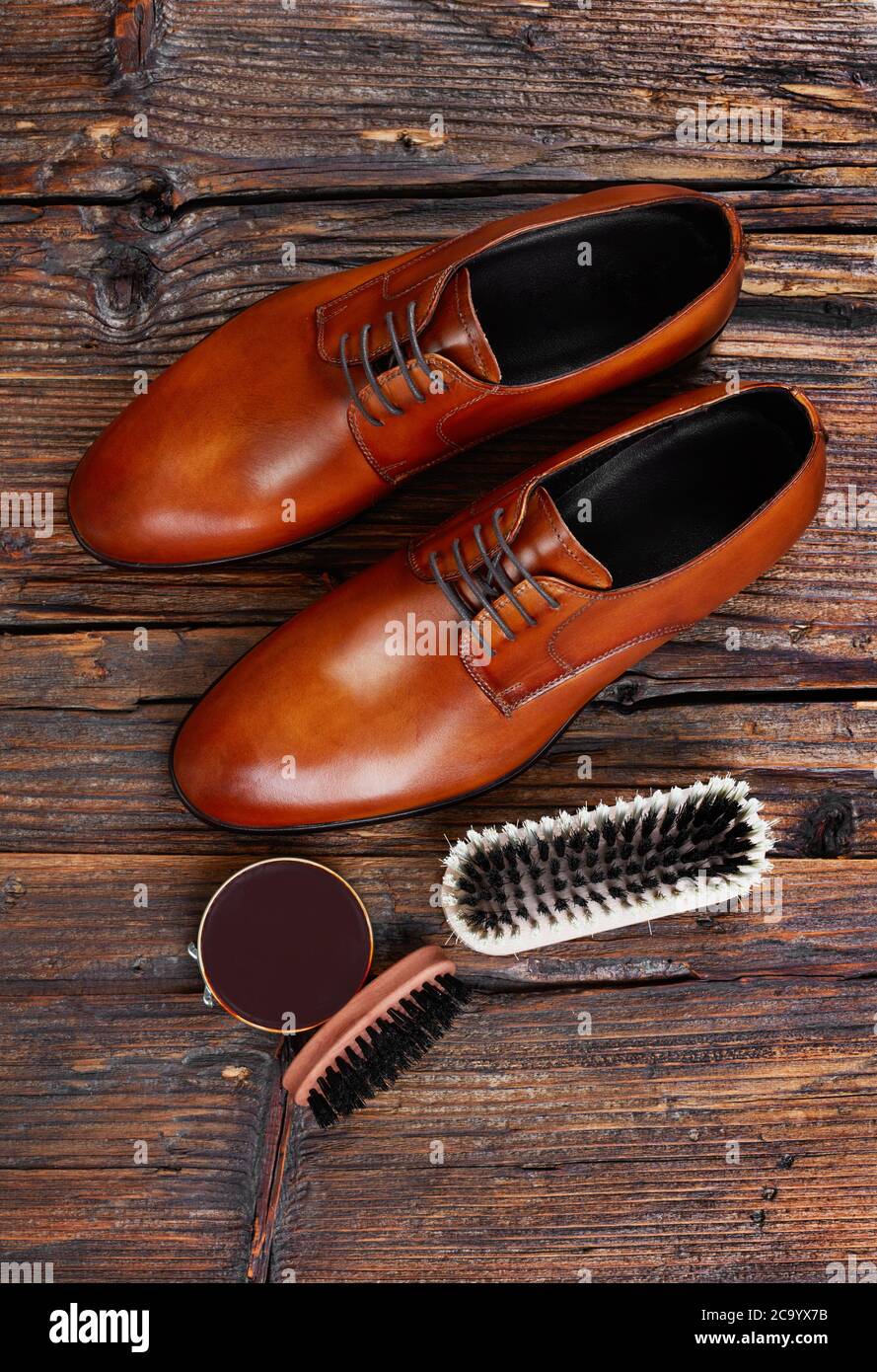 Cepillo de madera Cepillo de zapatos vintage Cepillo de zapatos retro Cepillo de zapatos antiguo Cuidado del zapato Zapatos Plantillas y accesorios Cuidado y limpieza del calzado Decoración del zapatero 