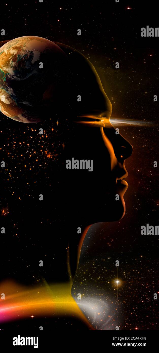 Imagen conceptual de un ser humano mirando hacia el infinito en el espacio Foto de stock
