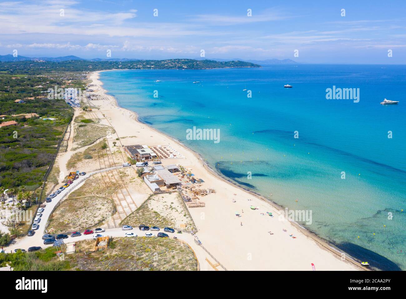 Departamento de VAR, Ramatuelle - Saint Tropez, Vista aérea de la playa Pampelonne, la famosa playa situada en la Riviera francesa Foto de stock