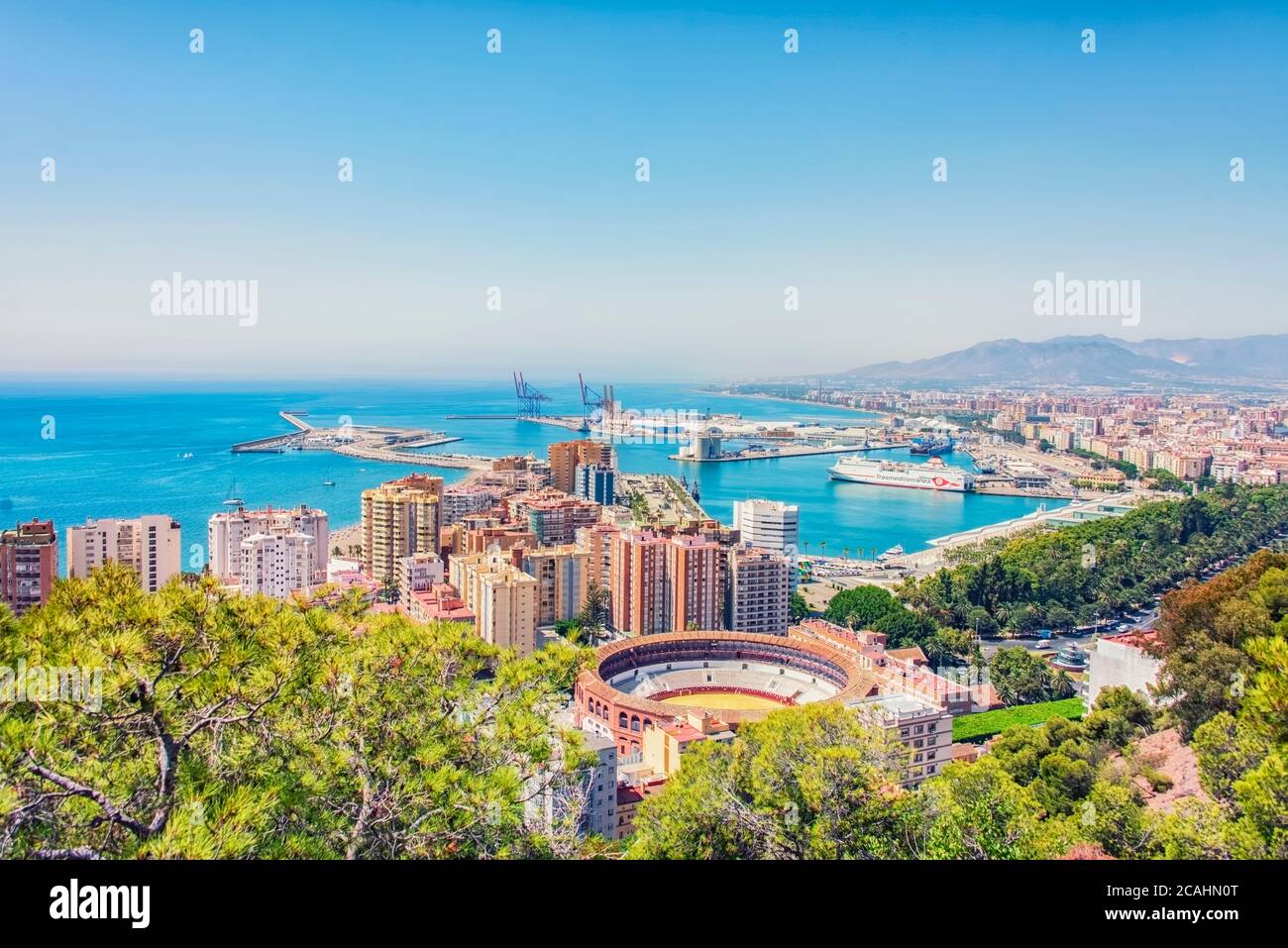 Panorama de la ciudad de Málaga en Andalucía, España Foto de stock