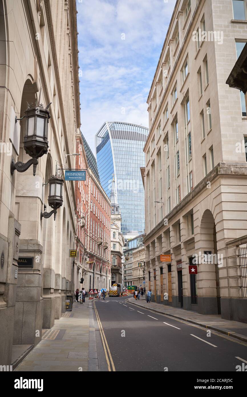 Una vista de la calle Lombard en la ciudad de Londres Foto de stock