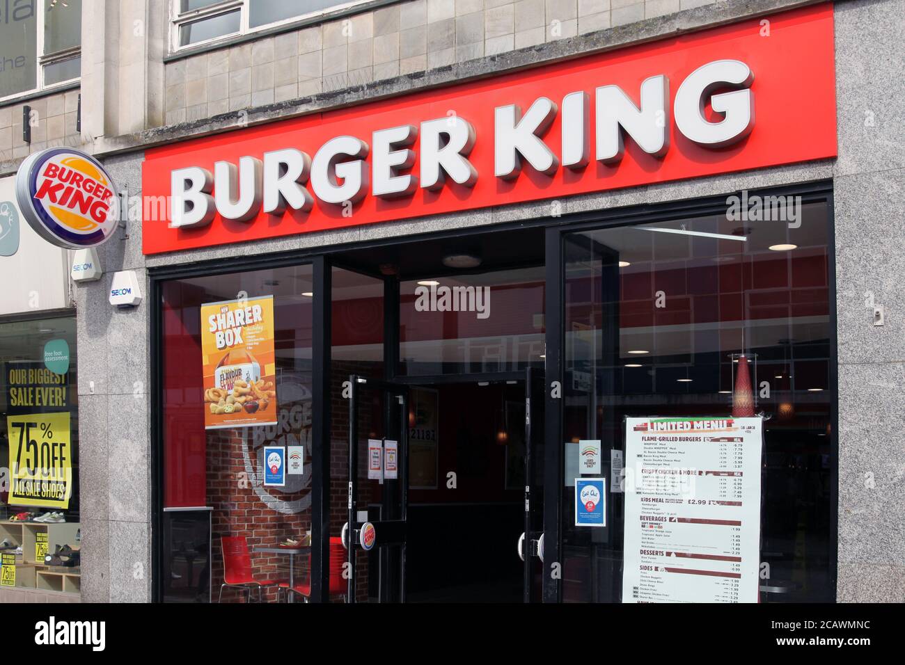 Restaurante Burger King en Above Bar Street, Southampton, Inglaterra, Reino Unido, agosto de 2020 Foto de stock