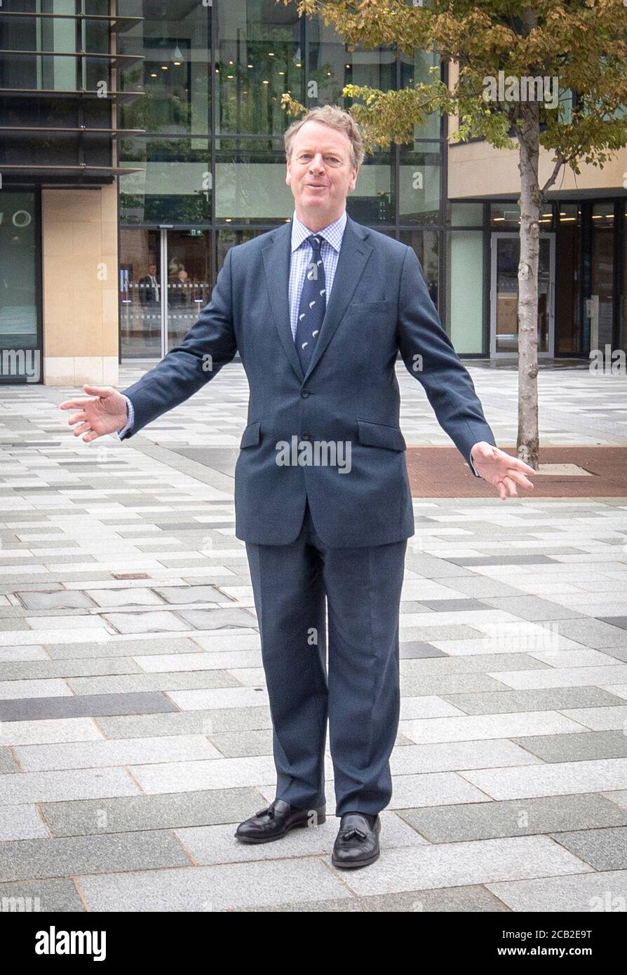 Secretario de Estado de Escocia Alister Jack fuera de la Casa de la Reina Elizabeth, el nuevo centro de gobierno del Reino Unido en Edimburgo. Foto de stock