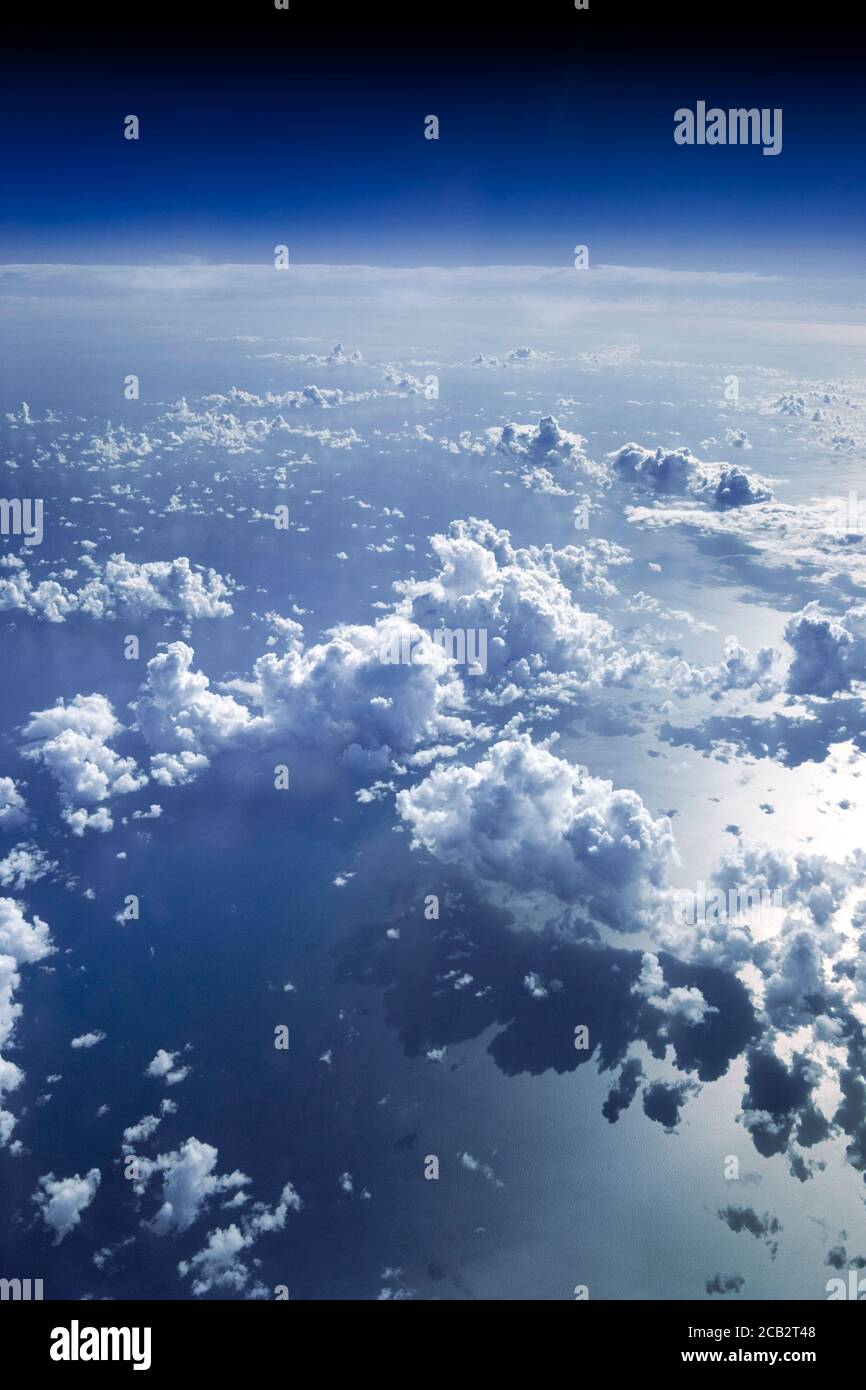 Vista general de la atmósfera superior. Foto de stock