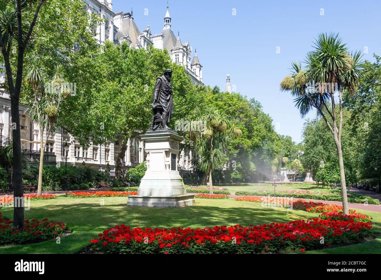 Whitehall Gardens, Victoria Embankment, City of Westminster, Greater London, Inglaterra, Reino Unido Foto de stock