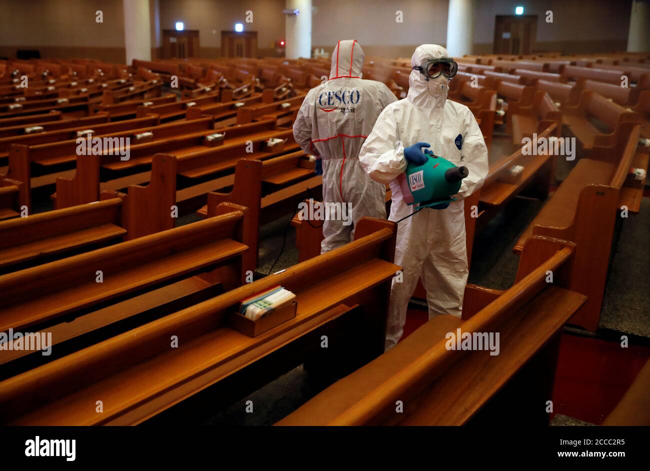 Iglesia más grande del sur de asia fotografías e imágenes de alta resolución - Alamy Iglesia más grande del sur de asia fotografías e imágenes de alta resolución - Alamy