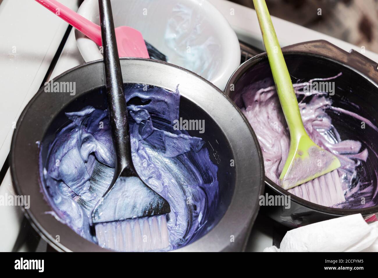 Cepillo pelo fotografías e imágenes de alta resolución Alamy