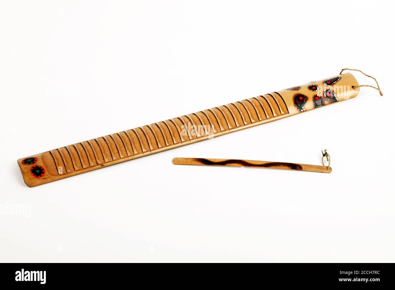 Instrumento de percusión de bambú fotografías e imágenes de alta resolución  - Alamy