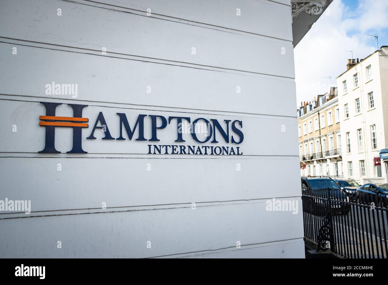 Londres- Hamptons agentes inmobiliarios internacionales en Pimlico, SW1 Foto de stock