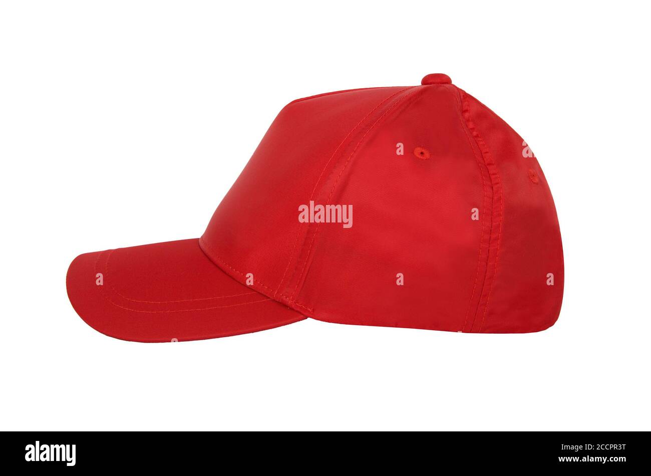 Gorra de béisbol roja, moda masculina, aislada sobre fondo blanco. Foto de stock