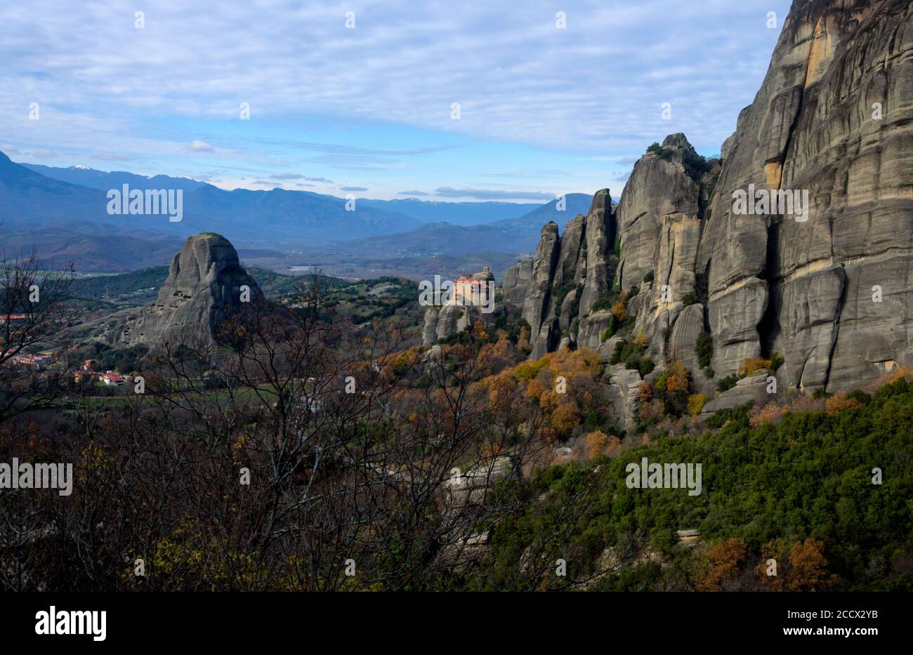 Vista panorámica de las rocas de Meteora Foto de stock