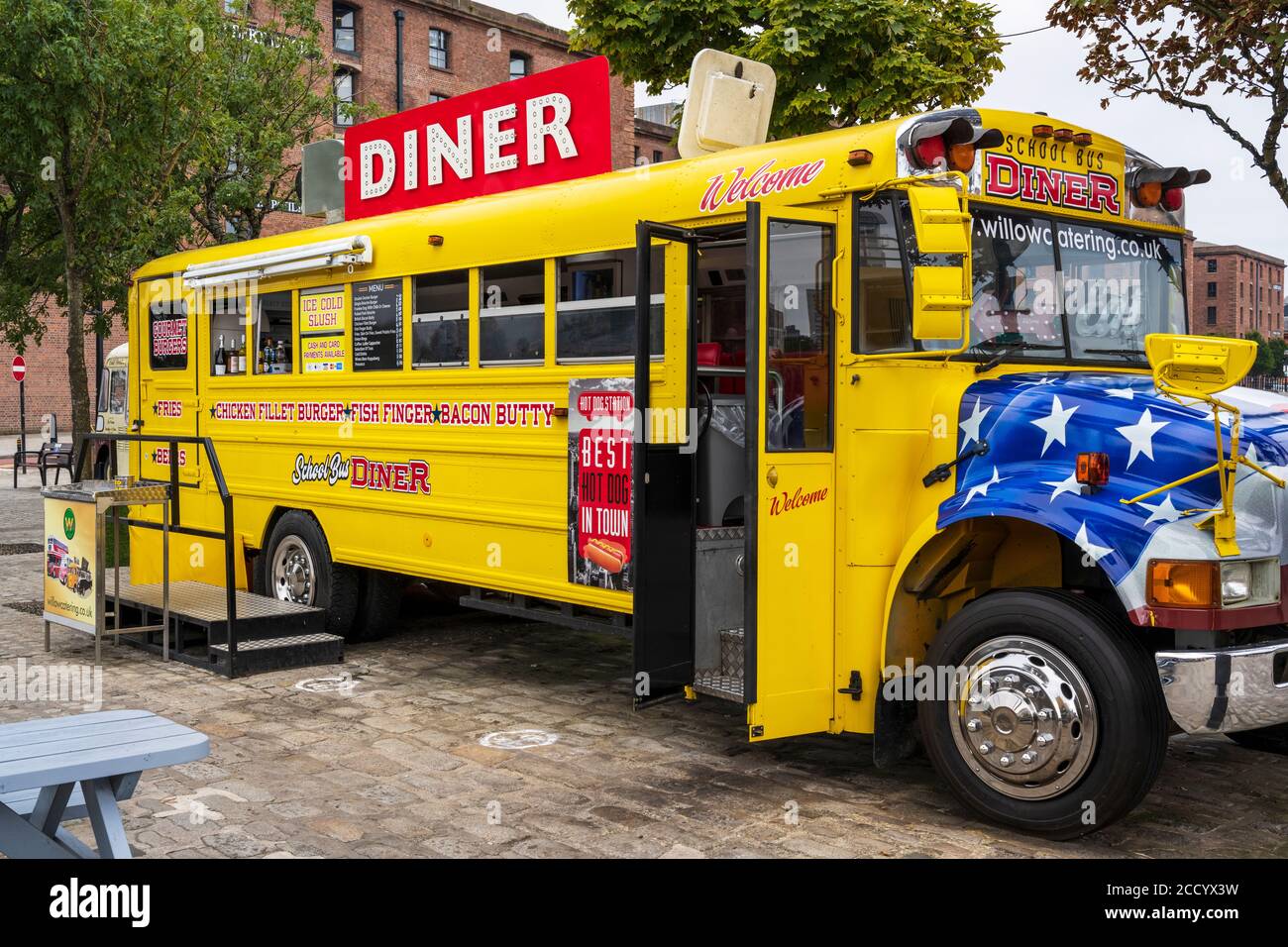 School bus fotografías e imágenes de alta resolución Alamy