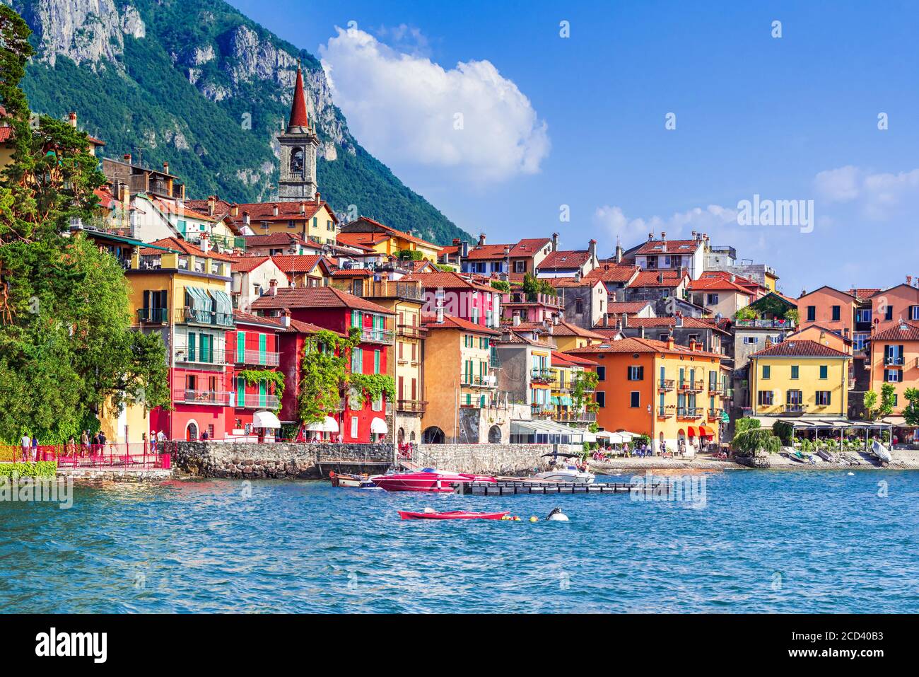 Varenna, Lago como - vacaciones en Italia vista del lago más hermoso de Italia, Lago di como. Foto de stock