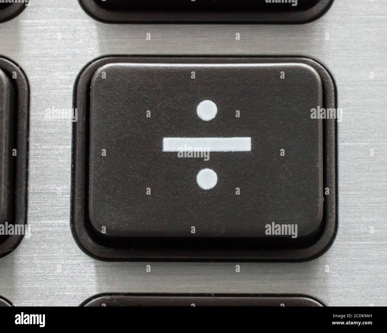 Signo de división en la tecla de calculadora Fotografía de stock - Alamy