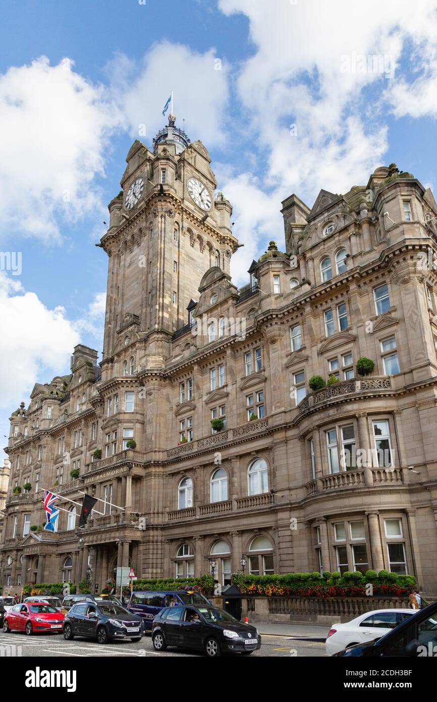 Hotel de Edimburgo; el exterior del hotel Balmoral, un hotel de lujo de 5 estrellas, Princes Street, Edimburgo, Escocia, Reino Unido Foto de stock