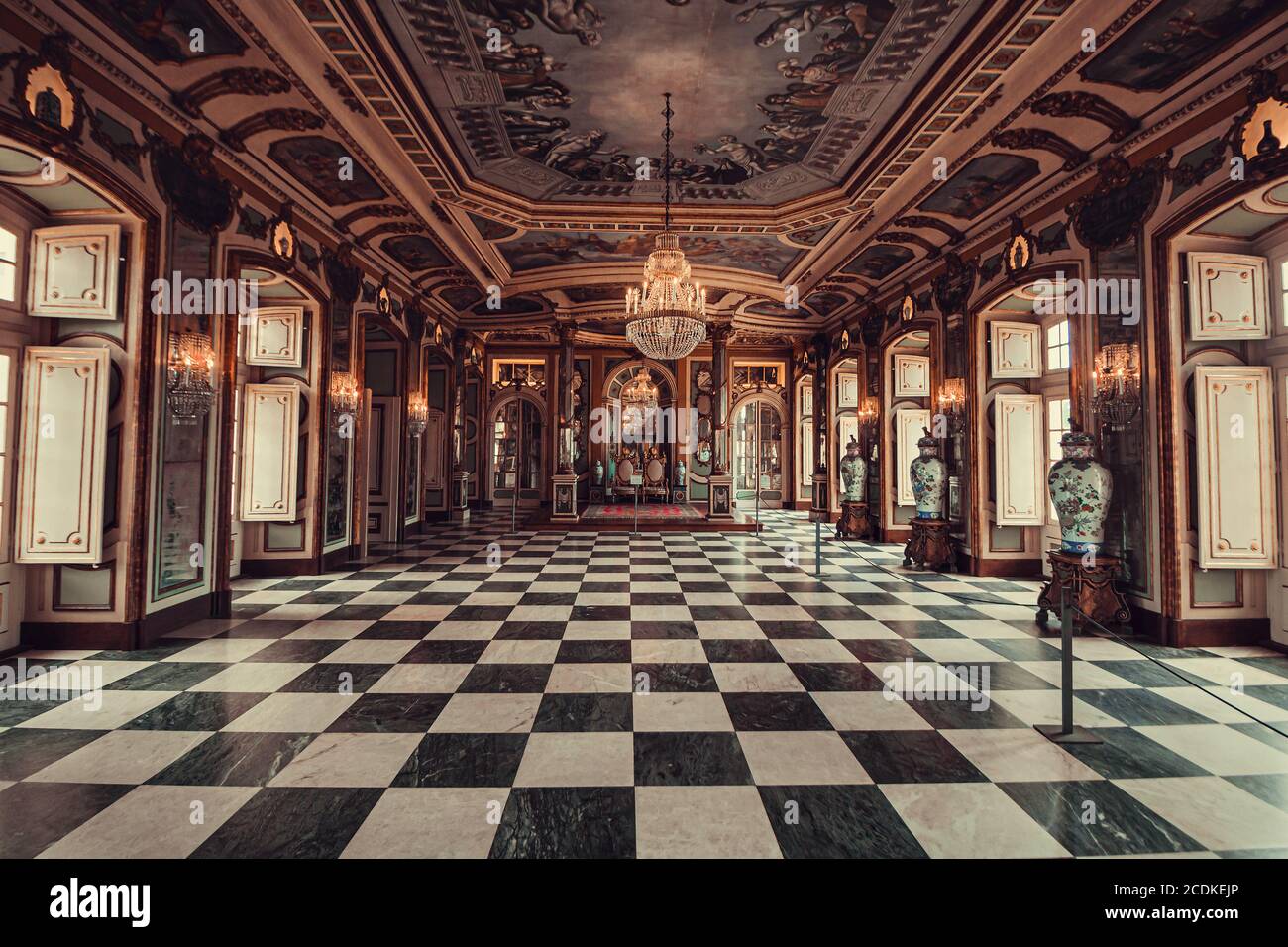 La habitación del Rey del Palacio Nacional de Queluz, fue construida entre 1747 y 1794 para el Rey Pedro y su esposa. Sintra, Portugal Foto de stock