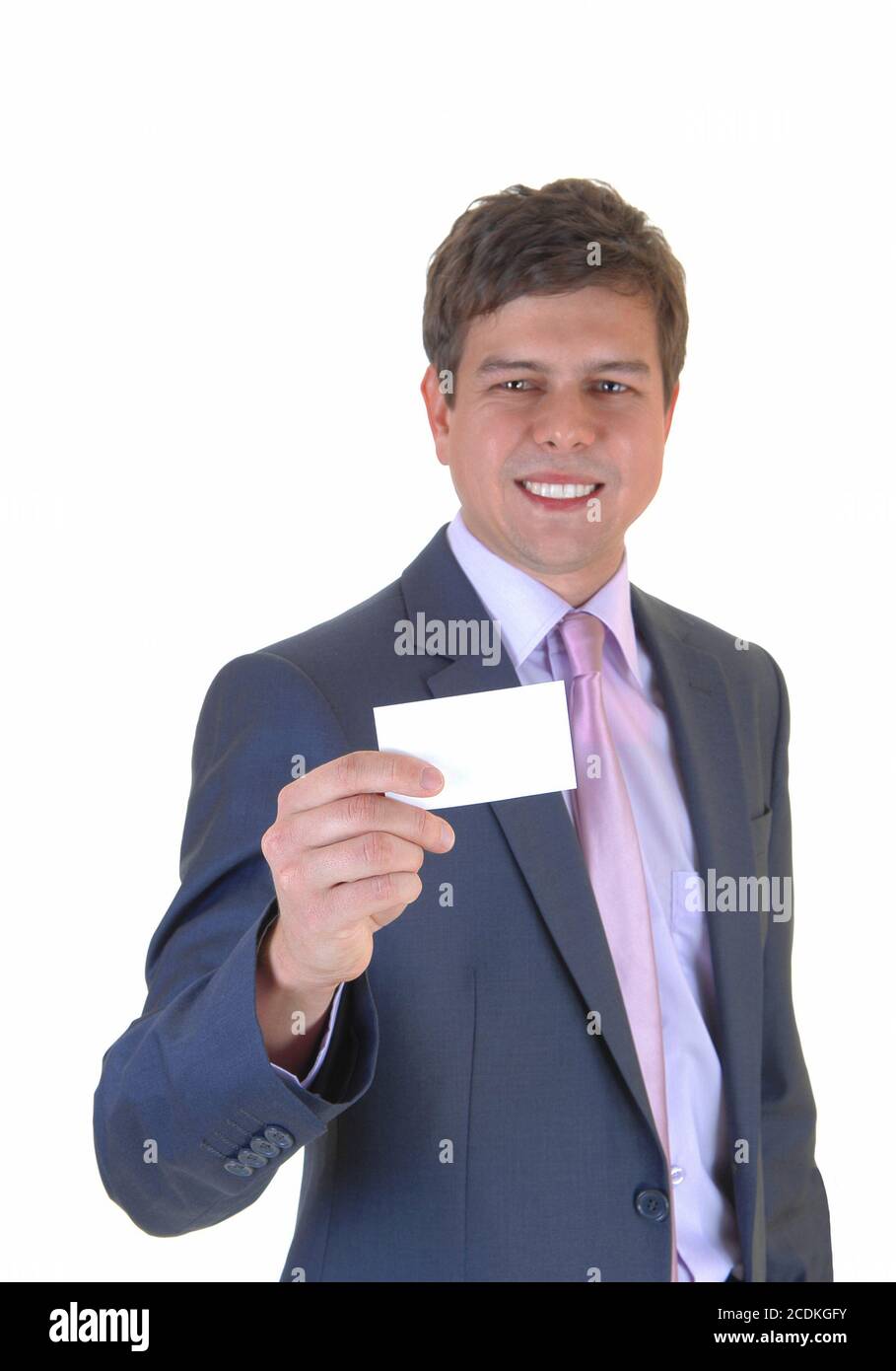 Hombre mostrando business card. Foto de stock