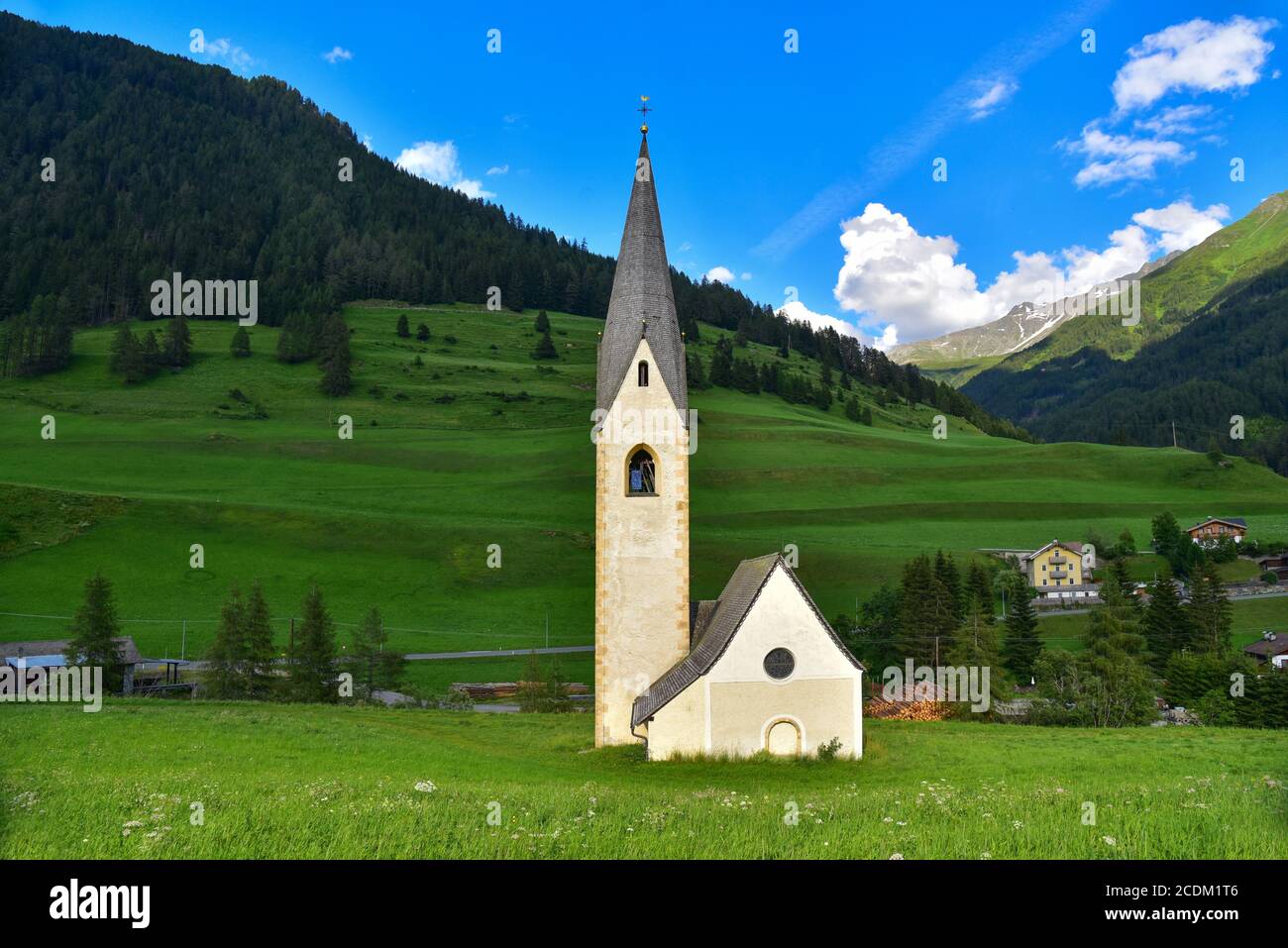 Iglesia filial de San Georg en Kals am Großglockner, Tirol del este, Austria, Europa Foto de stock