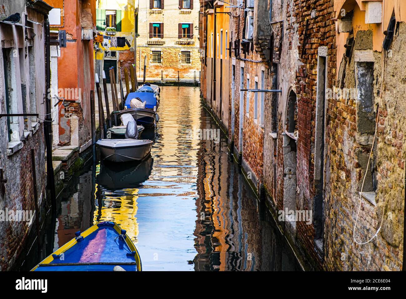 Calles desiertas de Venecia Foto de stock