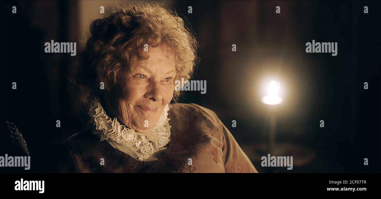 JUDI DENCH, TODO ES CIERTO, 2018 Foto de stock