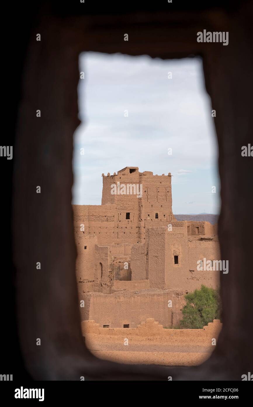 Arquitectura tradicional, vista desde Kasbah Taourirt, Marruecos, Ouarzazate Foto de stock