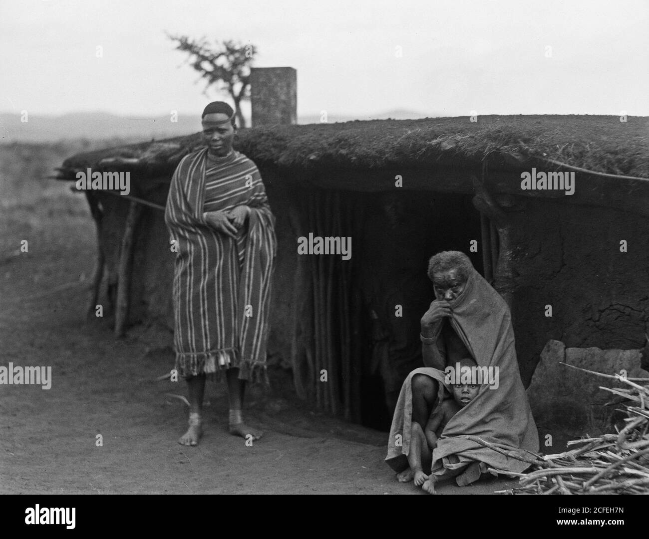 Colonia de Kenia. Reserva de caza del sur de Namanga. Habitantes semiteruntos ca. 1936 Foto de stock