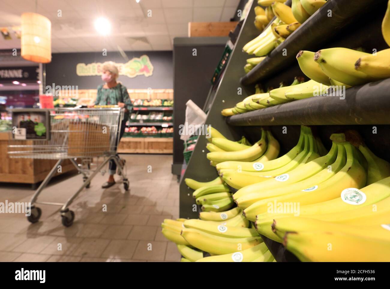 Cadena De Supermercados Plus Fotos e Imágenes de stock Alamy