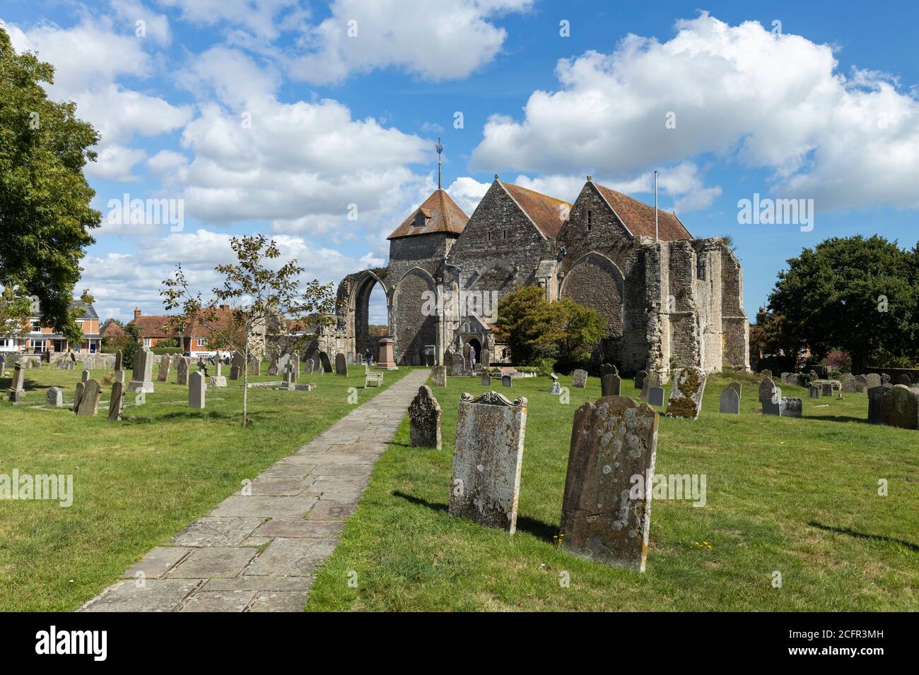 Iglesia de Santo Tomás el Mártir, Winchelsea, Sussex Oriental, Inglaterra Foto de stock