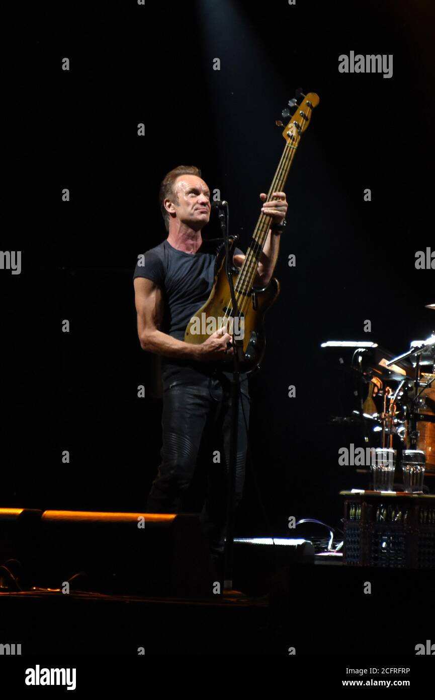 Milán Italia 29/07/2016 : concierto en vivo de Sting en el Assago Summer Arena Foto de stock